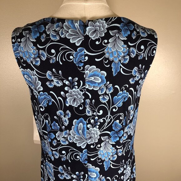 NEW Chico’s Sleeveless Shift Ponte Classic Navy Boatneck Dress Size 1 (US 8) - Picture 3 of 12